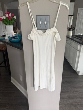 BB Dakota Ruffled Dress - Cream NWT